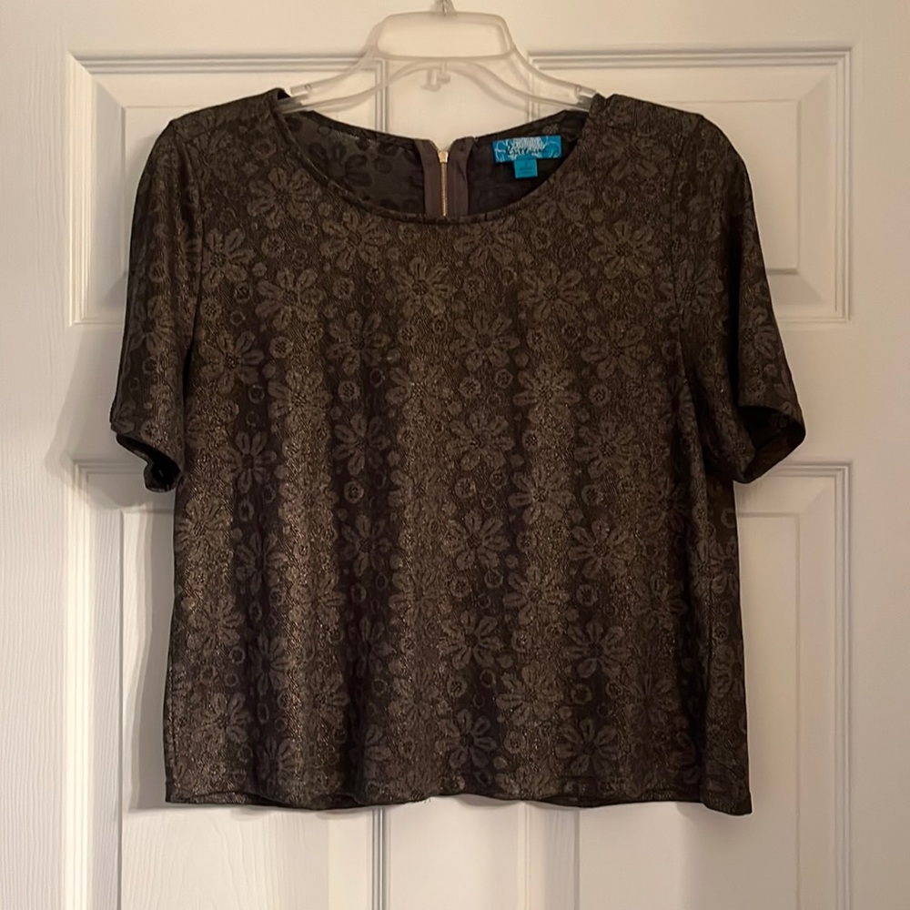 Long Crop Olive-Green Tee